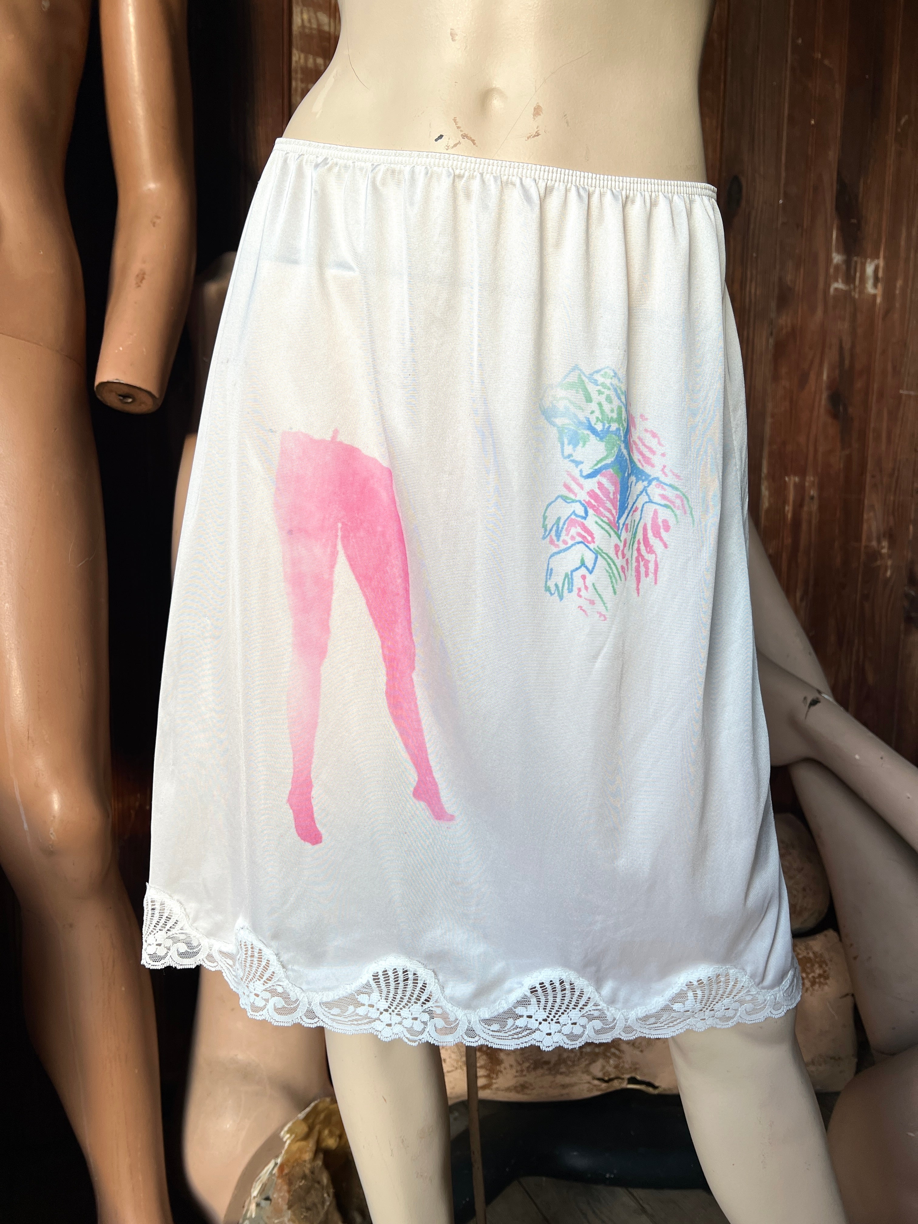 Legs Slip Skirt