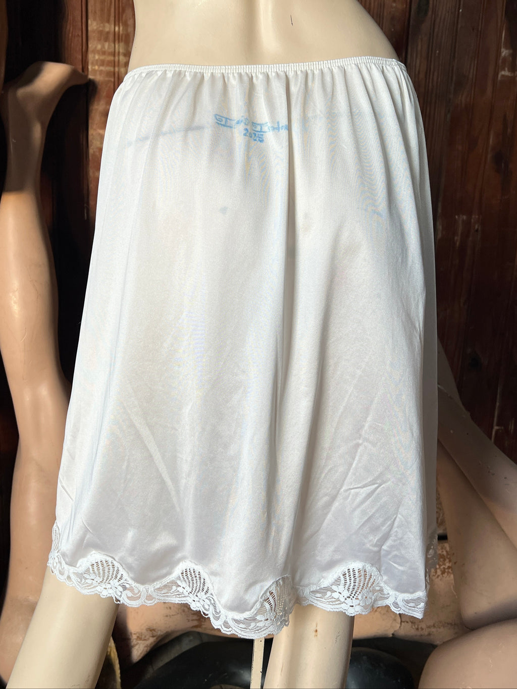 Legs Slip Skirt