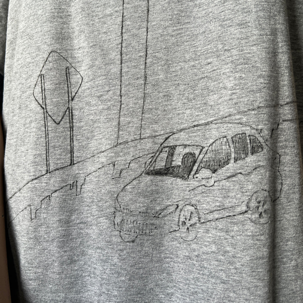 Knee Tee