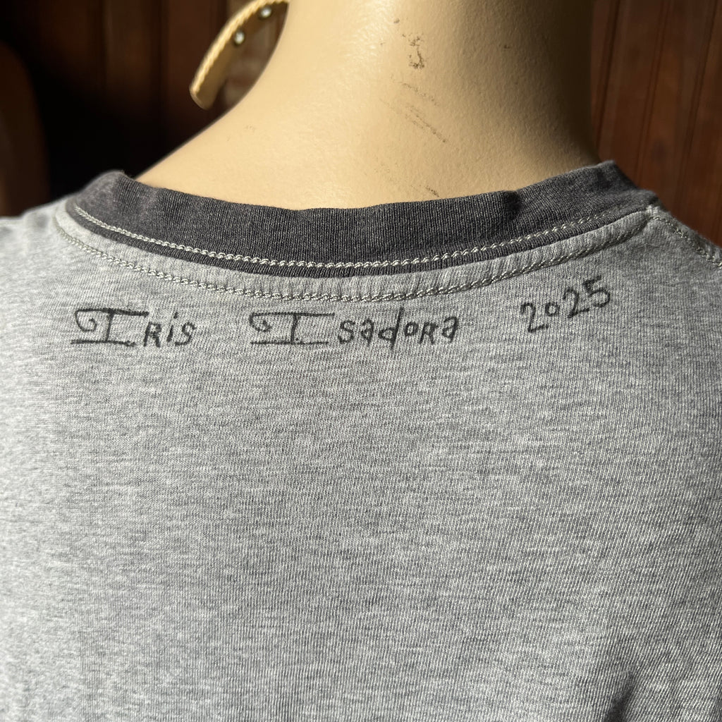Knee Tee