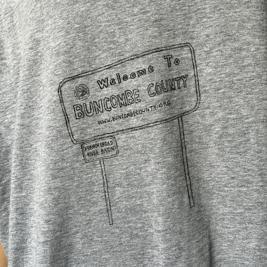 Knee Tee