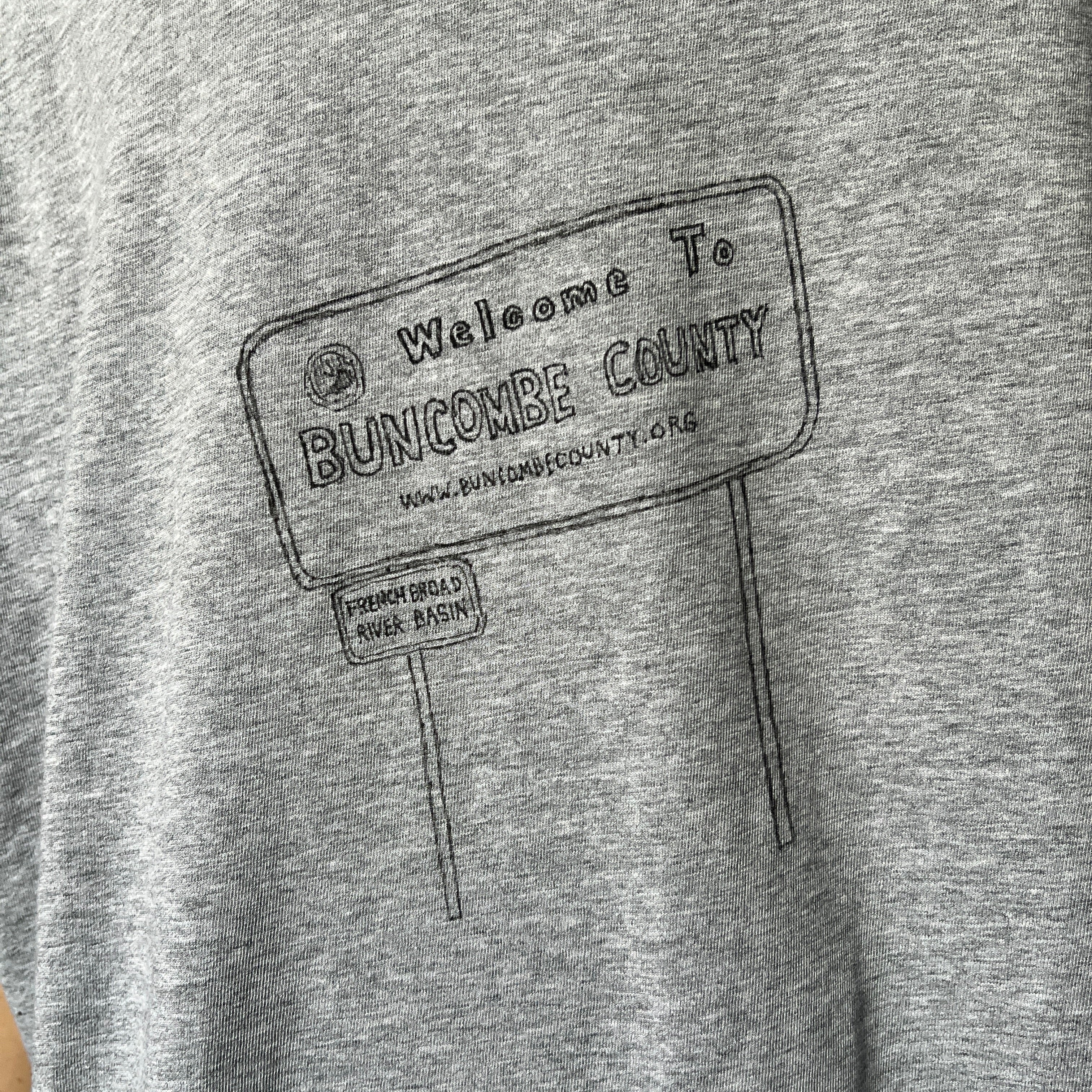 Knee Tee