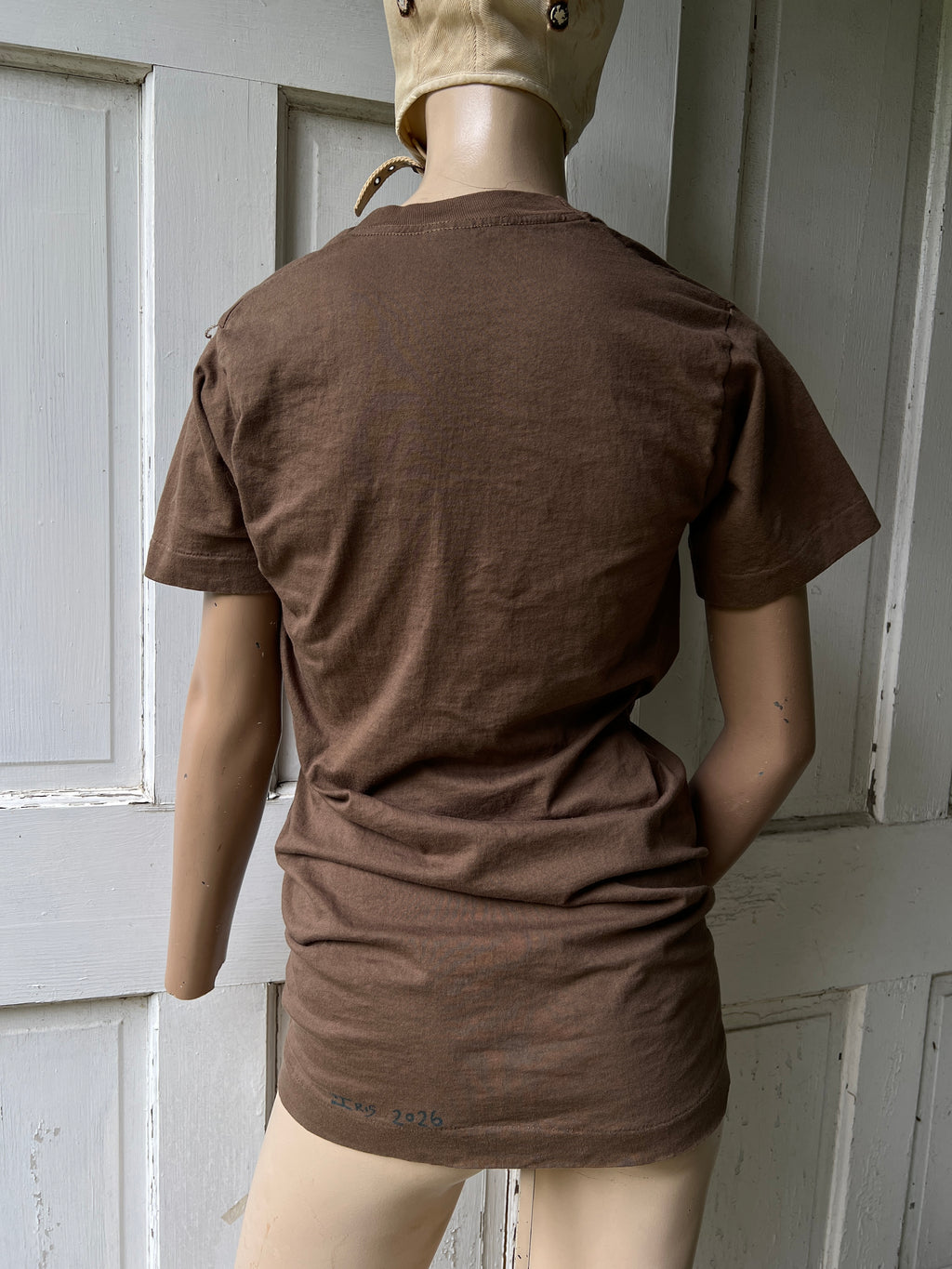 Umbrella Plant Brown Tee