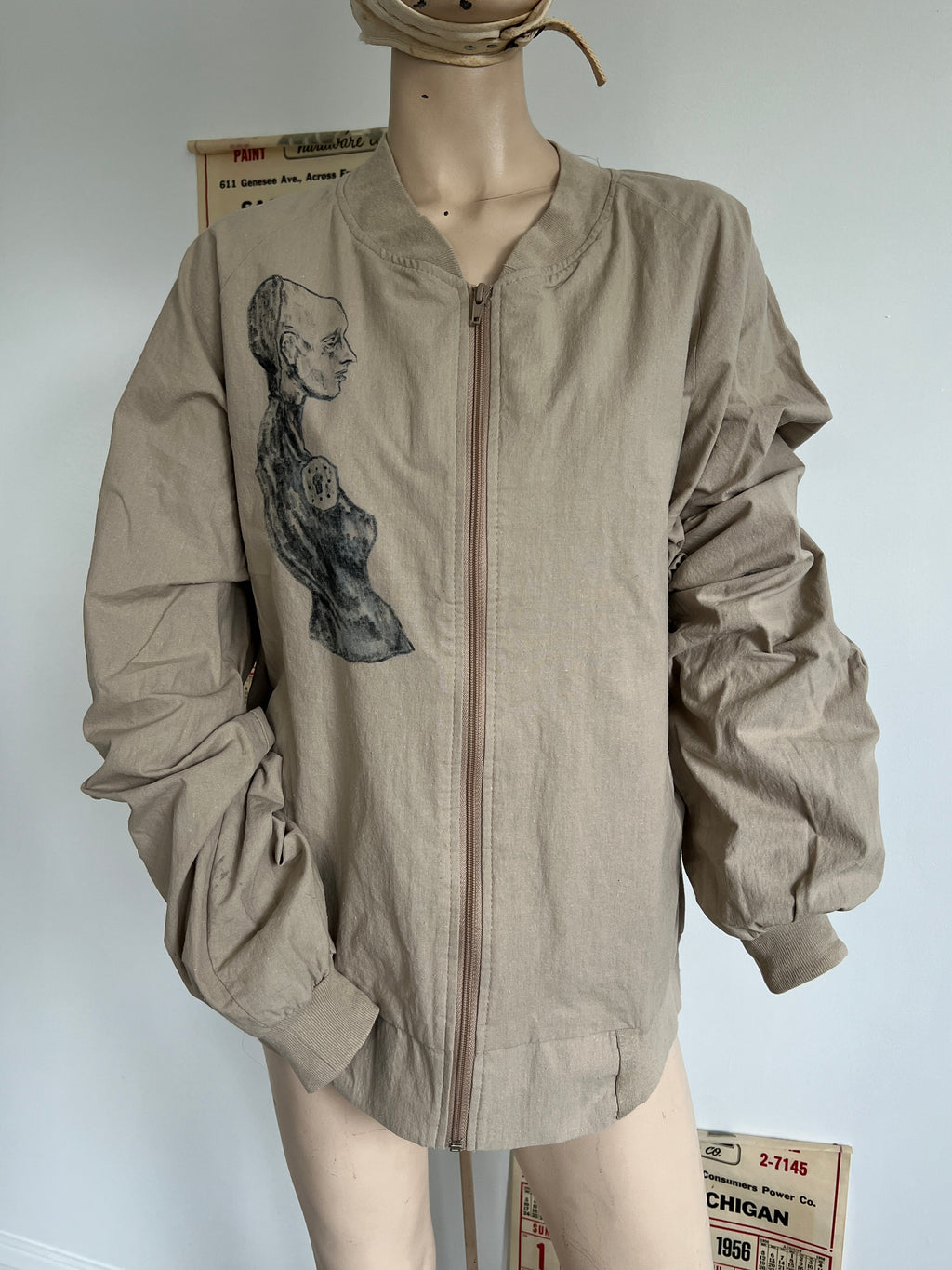 Mannequin Bomber