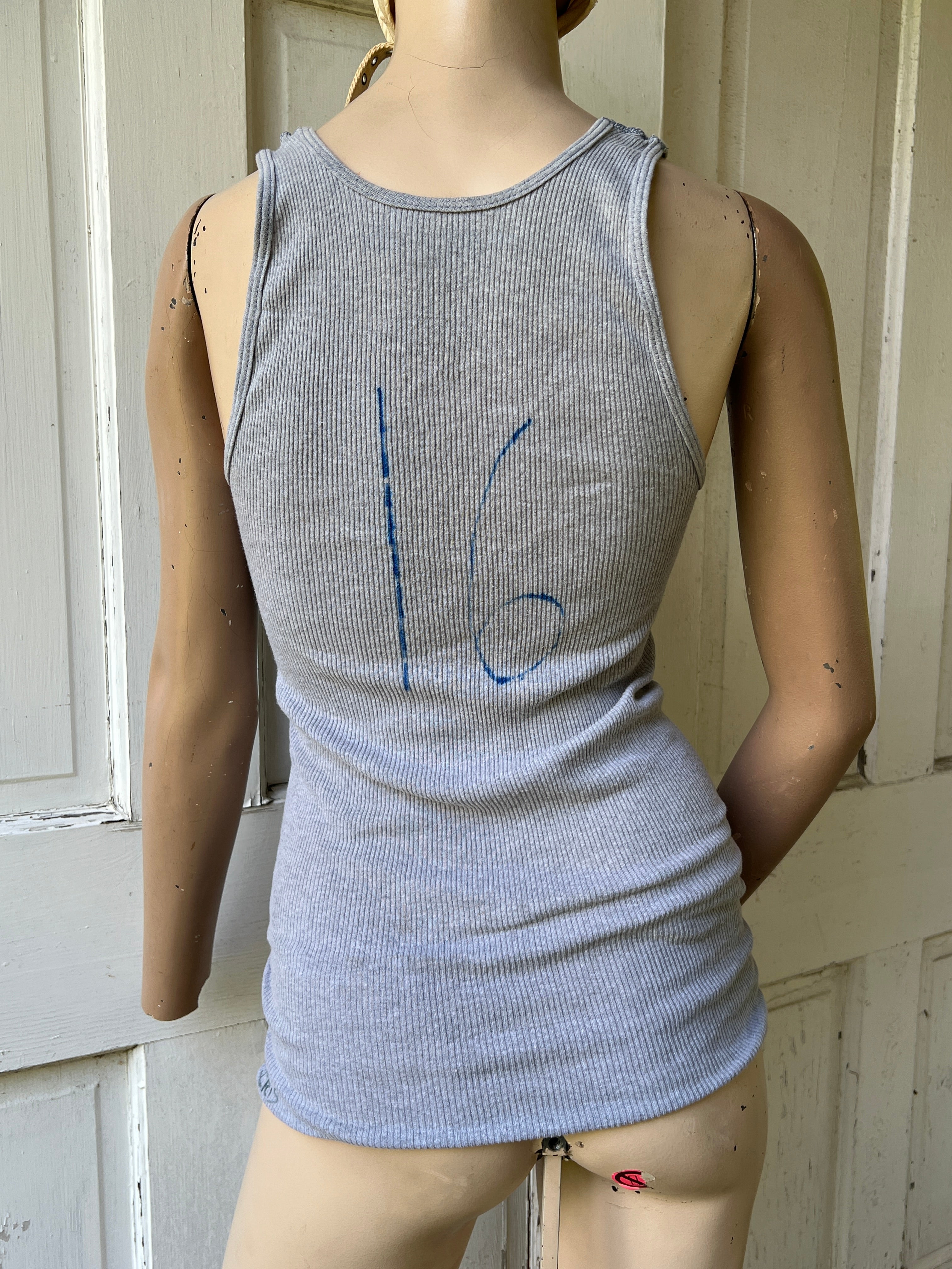 16 Doll Head Tank