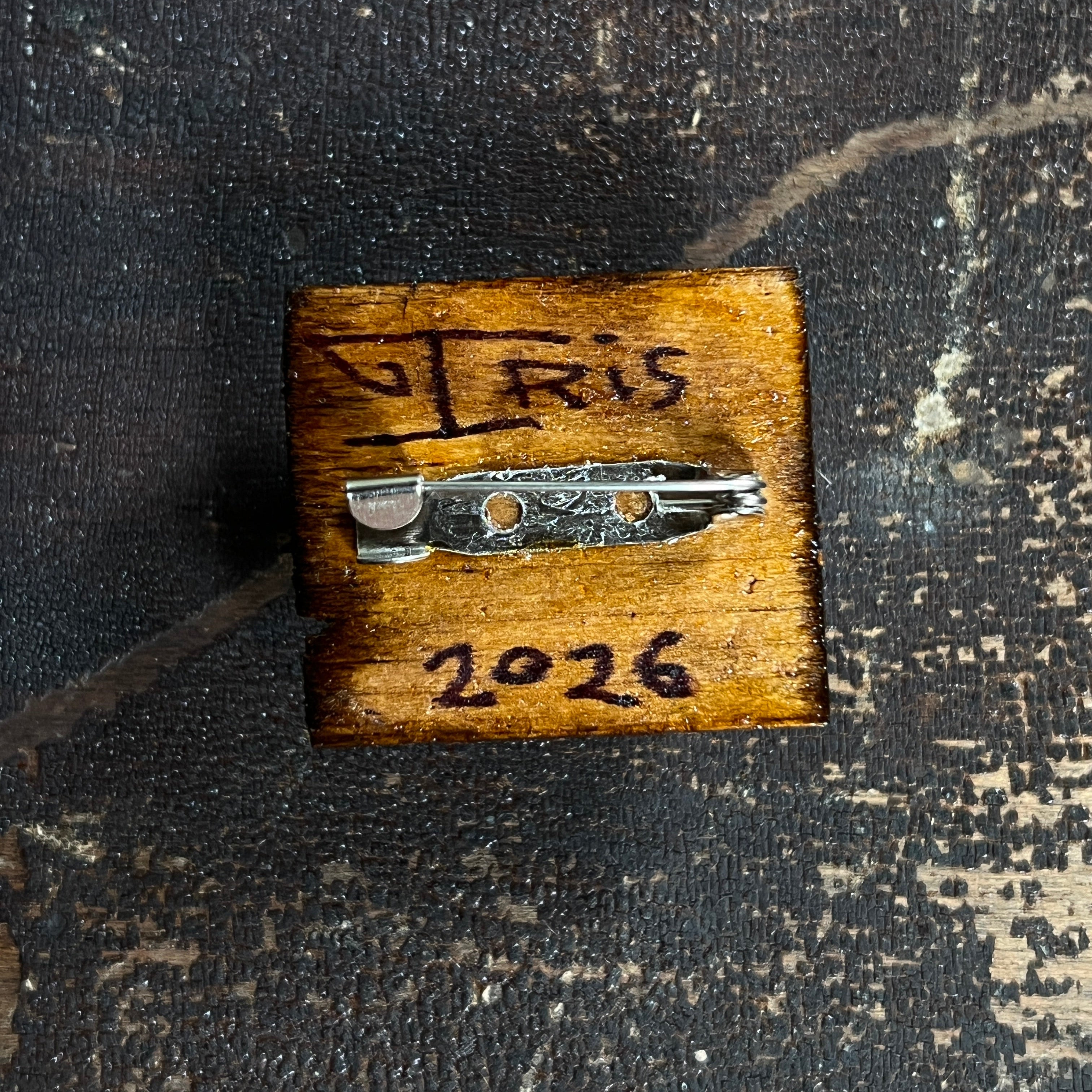 Rectangle Tramp Brooch