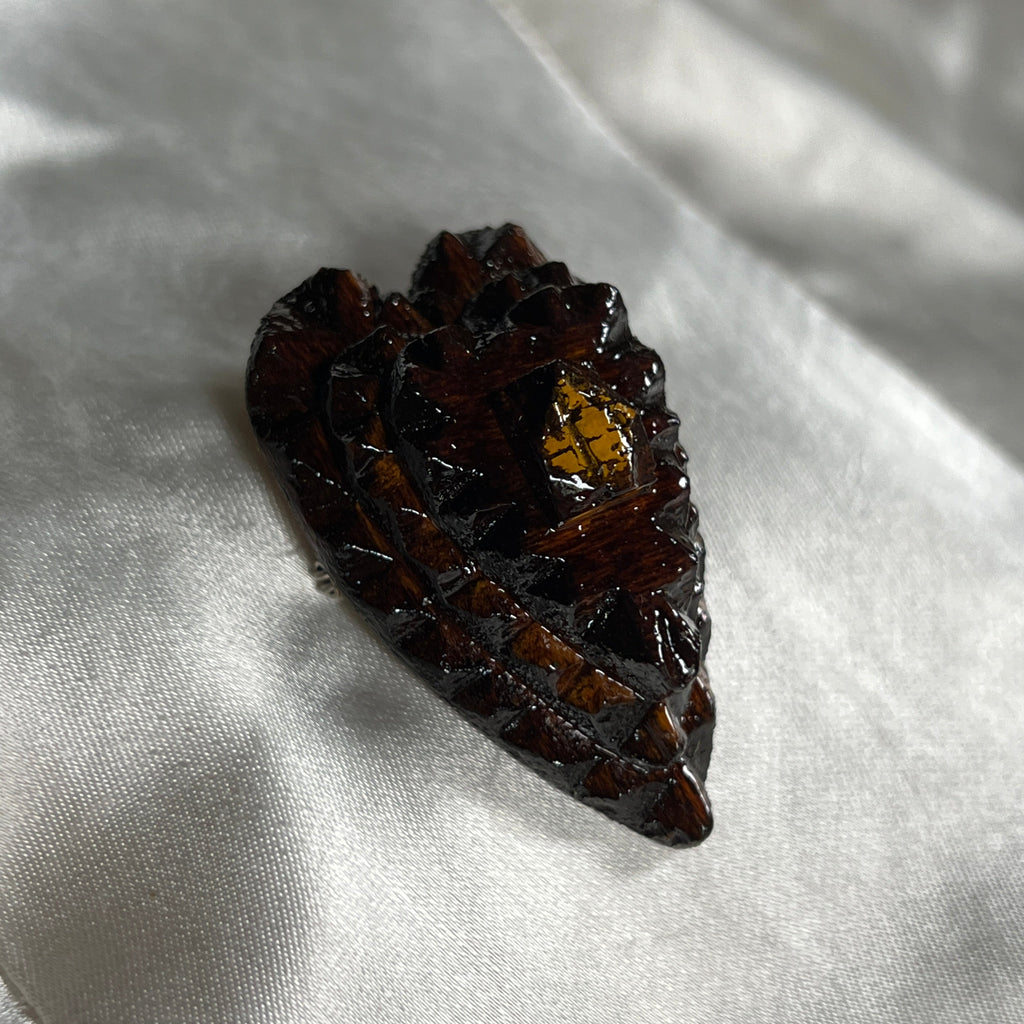 Heart Tramp Brooch