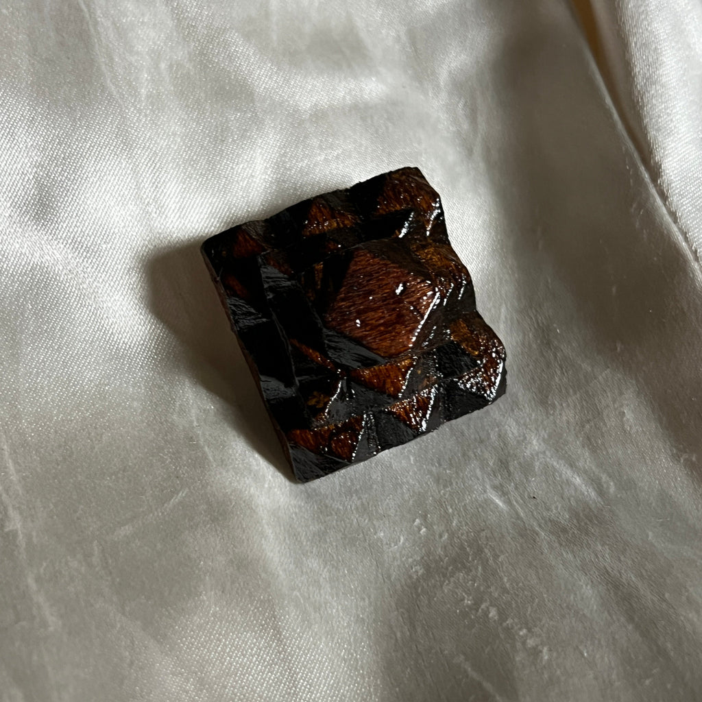 Square Tramp Brooch