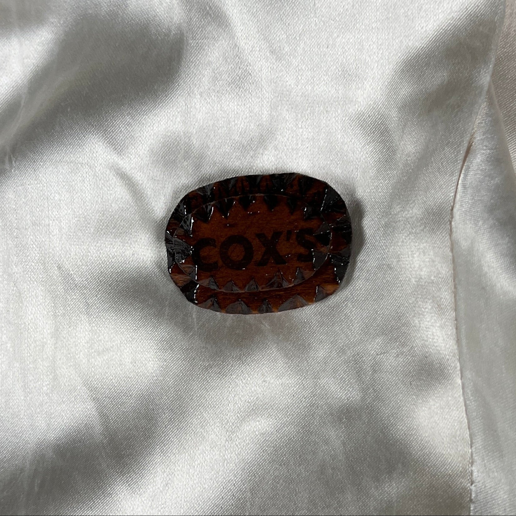Cox's Tramp Brooch