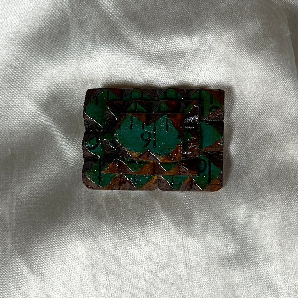 Green Rectangle Tramp Brooch